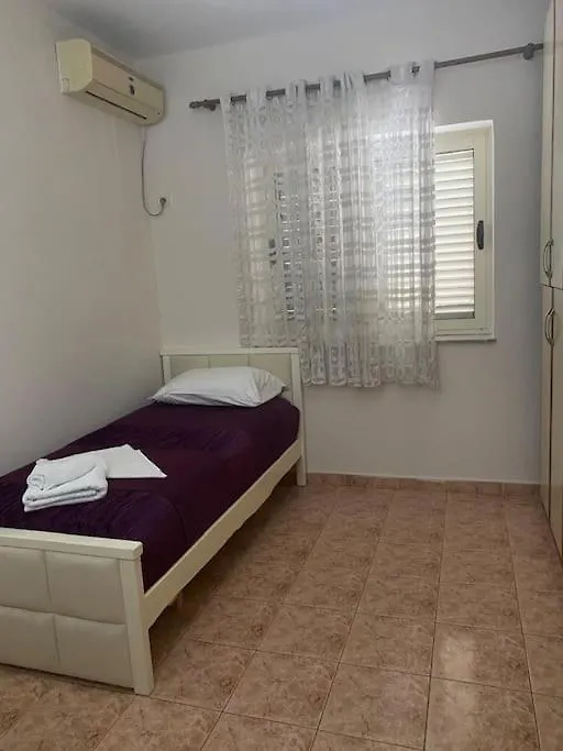 地拉那Dario House公寓 0*, 地拉那