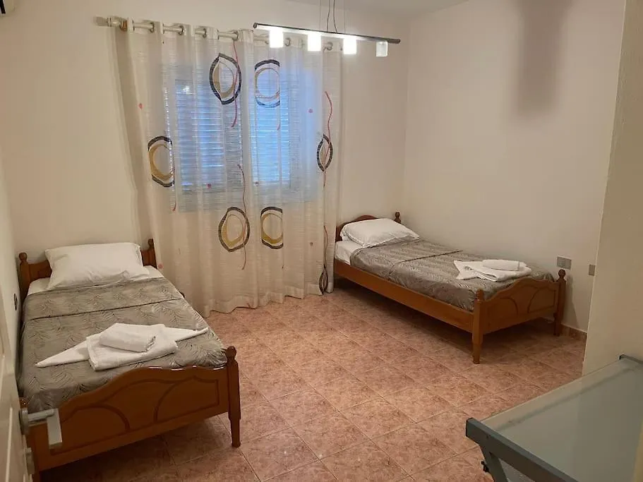 地拉那Dario House公寓 阿尔巴尼亚